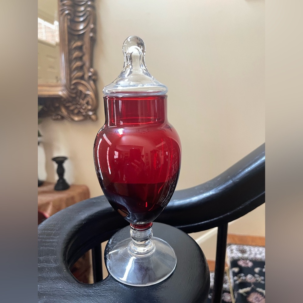 Vntg Anchor Hocking Royal Ruby Red & Clear Apothecary Glass Empoli Jar Valentine